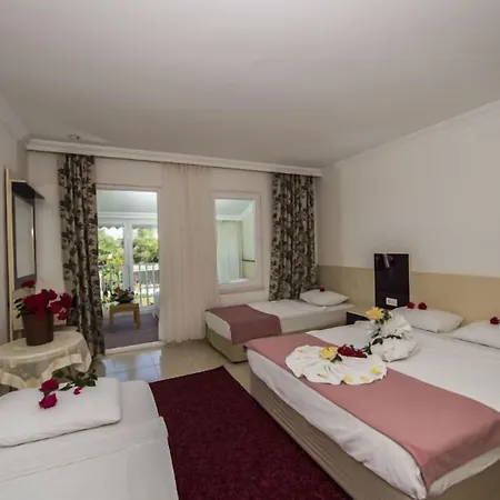 Hotel Elis 3*