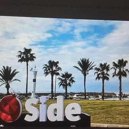 Elis Готель 3*