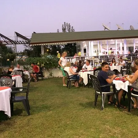 Hotel Elis